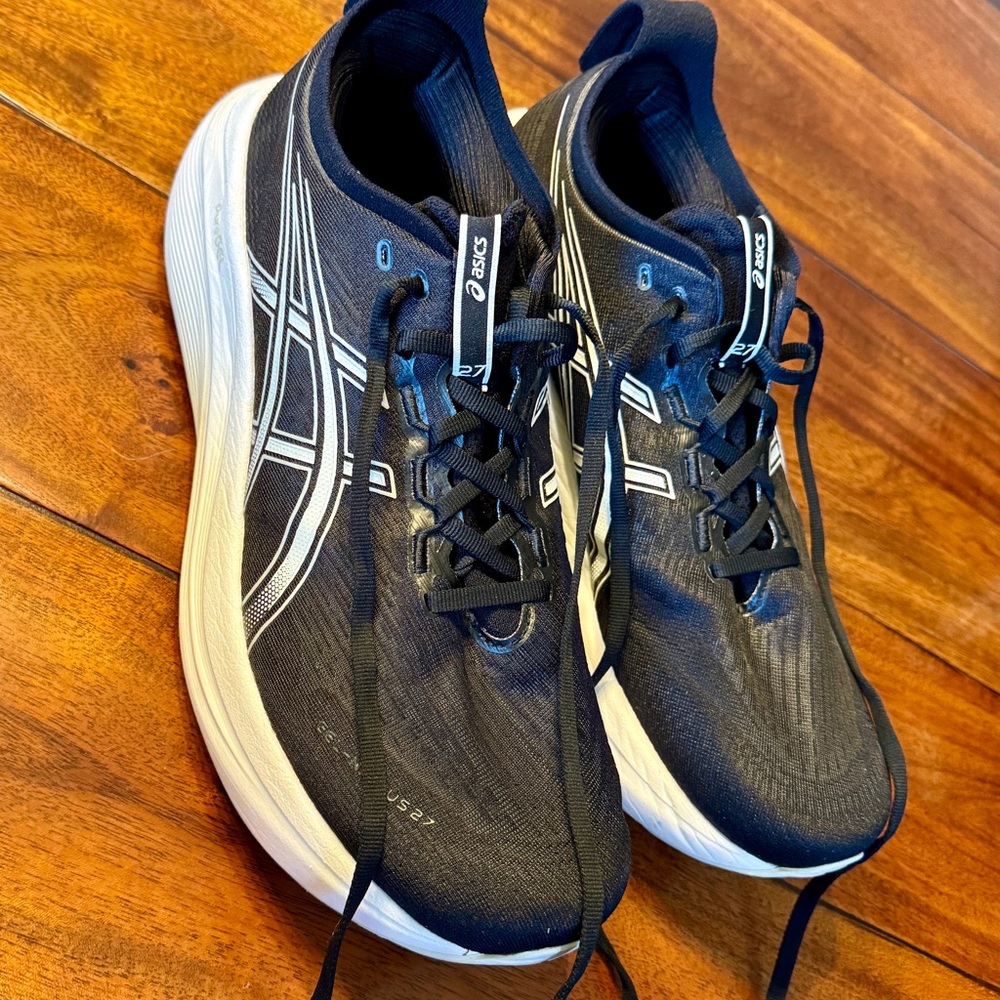 Men’s ASICS Black Gel Nimbus 27 Wide Size 12 - Worn Once